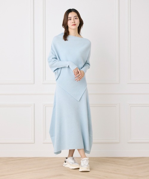 YVON（イヴォン）の「イレギュラーヘムニット【セットアップ対応】（ニット/セーター・レディース・サックスブルー/グレー・9号）」の7枚目の写真