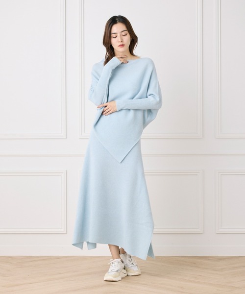 YVON（イヴォン）の「イレギュラーヘムニット【セットアップ対応】（ニット/セーター・レディース・サックスブルー/グレー・9号）」の8枚目の写真