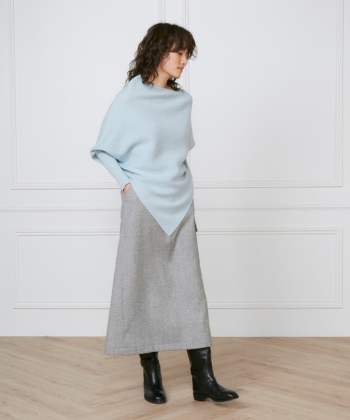 YVON（イヴォン）の「イレギュラーヘムニット【セットアップ対応】（ニット/セーター・レディース・サックスブルー/グレー・9号）」の11枚目の写真
