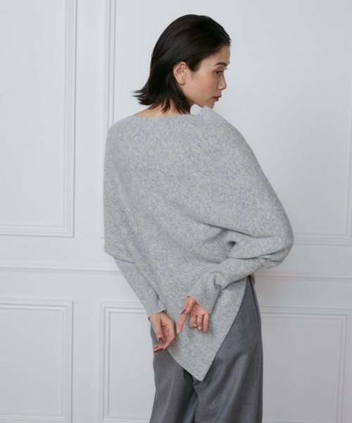 YVON（イヴォン）の「イレギュラーヘムニット【セットアップ対応】（ニット/セーター・レディース・サックスブルー/グレー・9号）」の16枚目の写真
