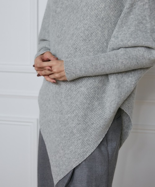 YVON（イヴォン）の「イレギュラーヘムニット【セットアップ対応】（ニット/セーター・レディース・サックスブルー/グレー・9号）」の18枚目の写真