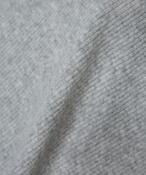 YVON（イヴォン）の「イレギュラーヘムニット【セットアップ対応】（ニット/セーター・レディース・サックスブルー/グレー・9号）」の21枚目の写真