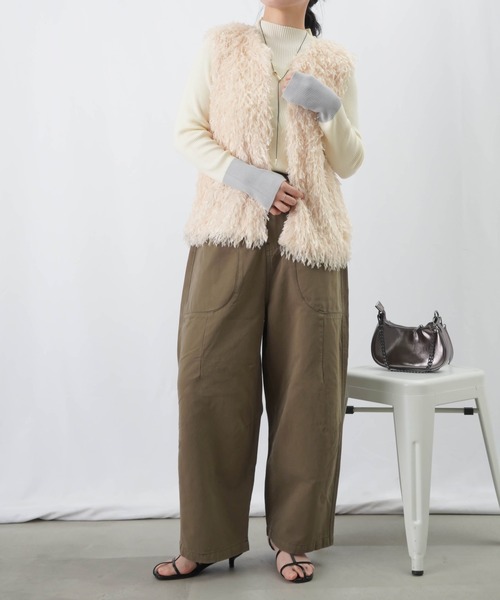 LUCA/LADY LUCK LUCA（ルカ/レディラックルカ）の「LC/LLL リブカラーブロッキングボトルネックニット（ニット/セーター・レディース・ピンク/ブラック/アイボリー・FREE）」の9枚目の写真