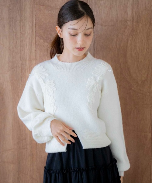 NOELA(ノエラ)の「コード刺繍ニット(ニット/セーター・レディース・ボルドー/ブラック/オフホワイト・フリー)」の12枚目の写真