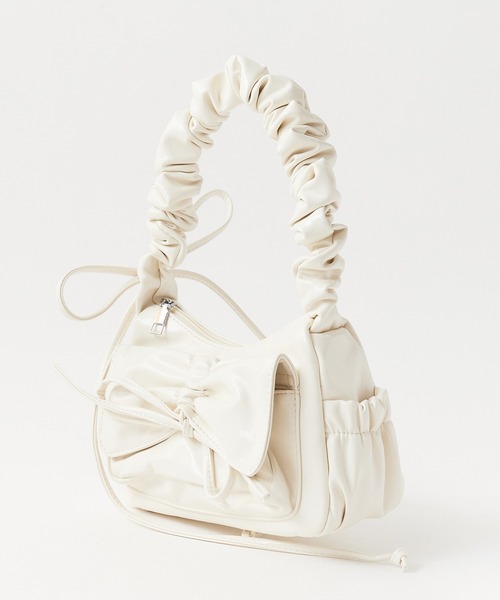 ハンドメイド♡リボンバッグ♡ハンドバッグ リボン、ボタン トートバッグ の人気通販｜Creema(クリーマ