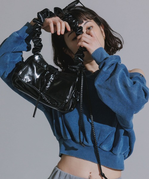 Chick(チック)の「Ribbon Design Shoulder Bag / リボンデザイン ギャザーミニバッグ 2026年 夏 夏服(ハンドバッグ・レディース・ブラック/レッド/ホワイト/シルバー・FREE)」の21枚目の写真