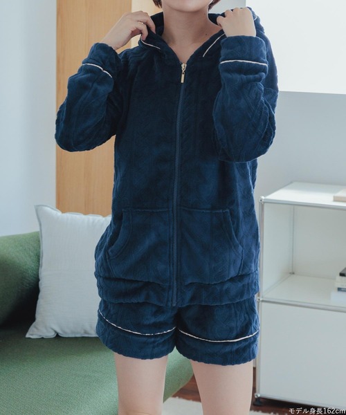 セール】ふんわり軽くて暖かいmemory fleece もこもこ フリース