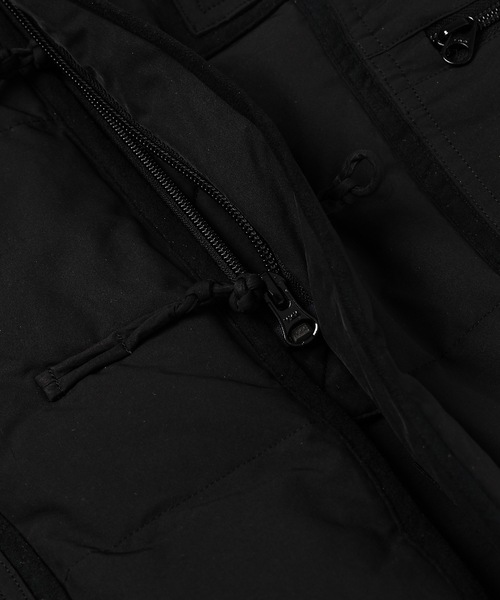 PORTER CLASSIC(ポータークラシック)の「WEATHER CHINESE DOWN VEST(ダウンベスト・メンズ・オリーブ/ネイビー/ブラック・3)」の11枚目の写真