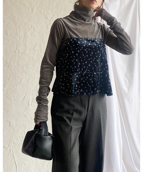 She's Closet(シーズクローゼット)の「フレア切り替え花柄ベロアキャミソールビスチェ(キャミソール・レディース・ピンク/ホワイト・FREE)」の7枚目の写真