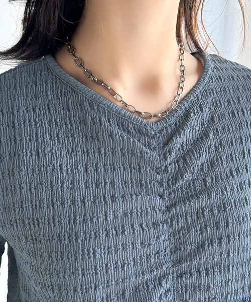 classicalelf（クラシカルエルフ）の「大人の魅力を引き立てる。胸シャーリングジャガードトップス（長袖）（Tシャツ/カットソー・レディース・ブルー/ブラック/グレイッシュベージュ/アイボリー・LARGE/MEDIUM/SMALL/X-LARGE）」の13枚目の写真