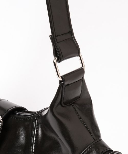 PAGEBOY（ページボーイ）の「ハーフムーンベルトショルダー（ショルダーバッグ・レディース・オフホワイト/ホワイト系その他/ブラウン系その他/チャコールグレー/ブラック・FREE）」の12枚目の写真