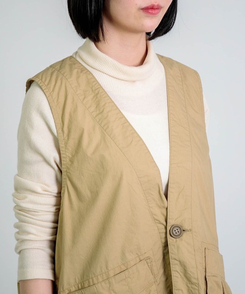 D.M.G.（ドミンゴ）の「[D.M.G. / ディーエムジー] ダンプ硫化染め BIGポケットベスト（ベスト・レディース・ベージュ・FREE）」の3枚目の写真