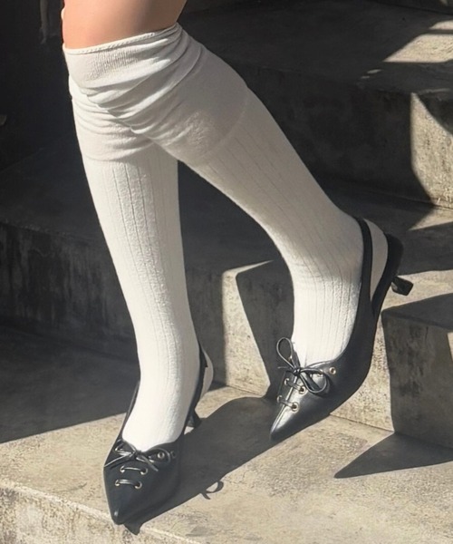 FOREVER 21（フォーエバー トゥエンティーワン）の「【2025SS】レースアップミュール（その他シューズ・レディース・ブラック/ブラウン・MEDIUM/LARGE）」の2枚目の写真