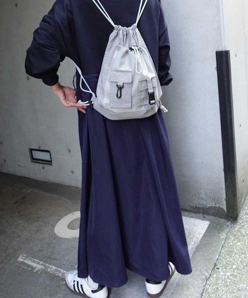 CORNERS（コーナーズ）の「ナイロンメッシュポケットナップサック（バックパック/リュック・レディース・ブラック/グレー/カーキ/ベージュ系その他・FREE）」の10枚目の写真