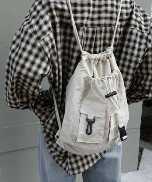 CORNERS（コーナーズ）の「ナイロンメッシュポケットナップサック（バックパック/リュック・レディース・ブラック/グレー/カーキ/ベージュ系その他・FREE）」の21枚目の写真