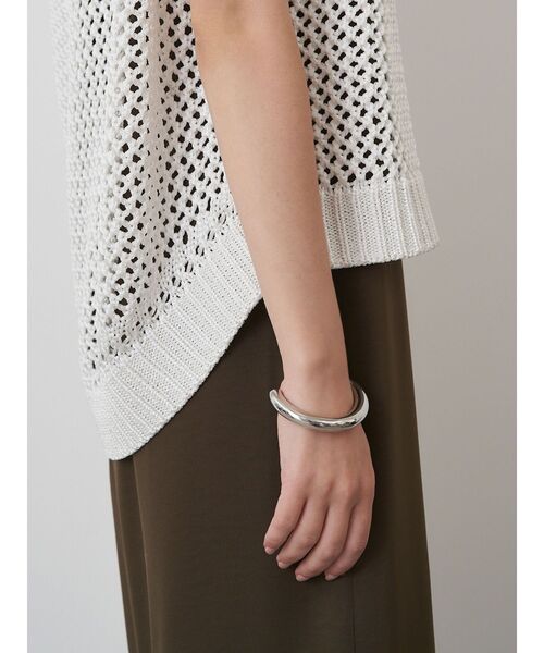 ELENDEEK（エレンディーク）の「シックラインバングル（ブレスレット・レディース・ゴールド/シルバー・FREE）」の3枚目の写真