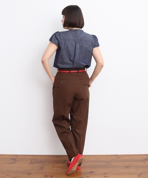 CHILD WOMAN（チャイルドウーマン）の「綿ラミーライトデニム 細ボウタイブラウス（シャツ/ブラウス・レディース・ネイビー・FREE）」の20枚目の写真