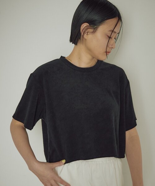 earthy(アーシー)の「パイルTEE(Tシャツ/カットソー・レディース・ブラック/ベージュ/オレンジ・FREE)」の2枚目の写真