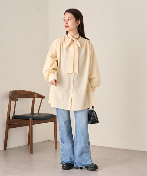 Kastane（カスタネ）の「【低身長サイズ/高身長サイズ/3サイズ展開】B ボタンスリットデニム（デニムパンツ・レディース・ブラック/ブルー・2/1/0）」の11枚目の写真