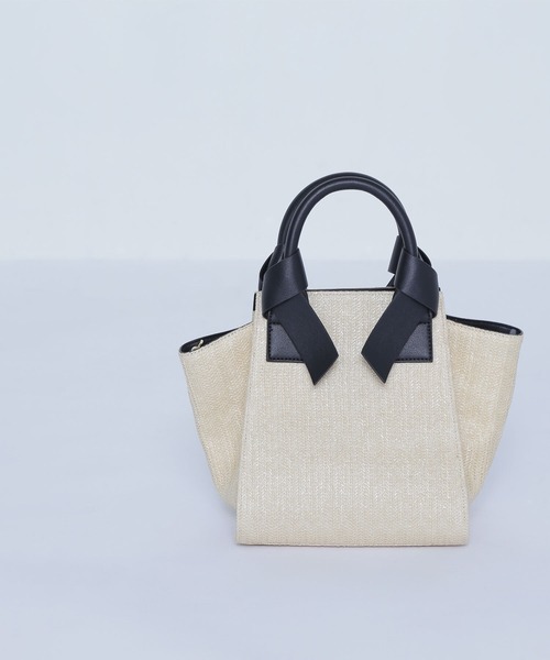 NATURAL BEAUTY BASIC(ナチュラルビューティーベーシック)の「◇PPリボンハンドルトートバッグ(トートバッグ・レディース・オフホワイト/ブラウン/ベージュ・フリ-)」の6枚目の写真