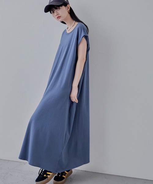 etoll.（エトル）の「ショルダータックスリーブレスコットンワンピ（ワンピース・レディース・ブラック/ブルー・M）」の2枚目の写真