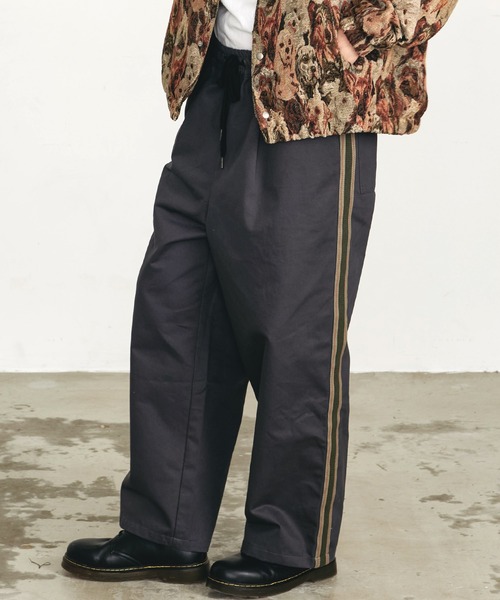 Revo.(レボ)の「Revo. サイドライン チノ ワークパンツ(チノパンツ・メンズ・ブラック/チャコール/ベージュ・1/2)」の3枚目の写真