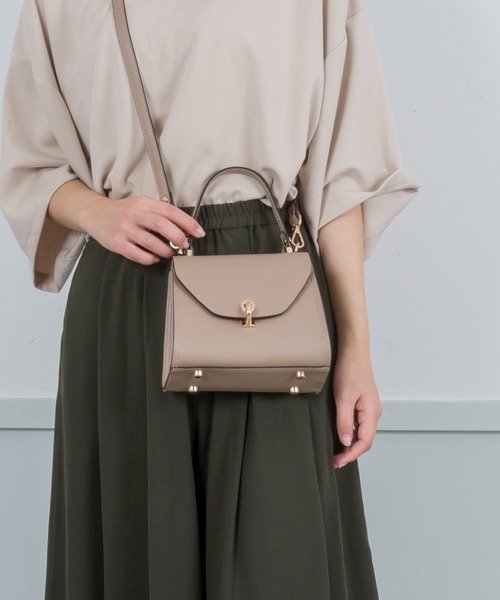 ブラウン　ショルダーバッグ　レザー　本革　GIANNI NOTARO セール】【GIANNI NOTARO /ジャンニ ノターロ 】フラップ