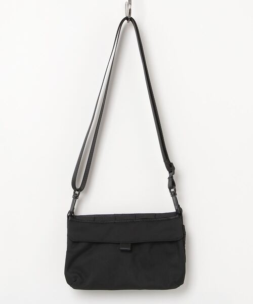 GERRY(ジェリー)の「【GERRY/ジェリー】2WAY マルチサコッシュ (撥水加工)(ショルダーバッグ・メンズ・チャコール/ブラック・FREE)」の3枚目の写真