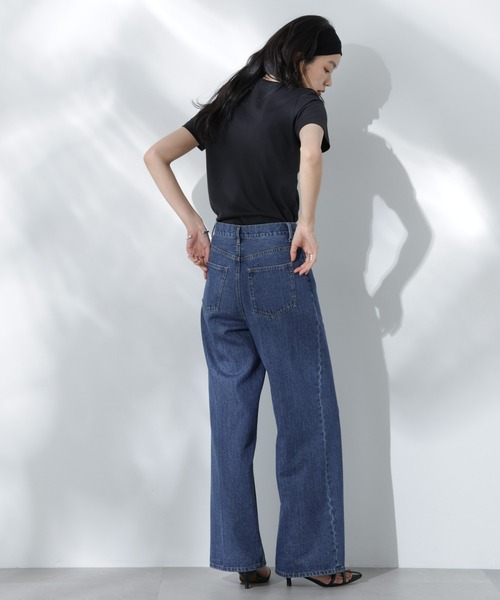 NANO universe（ナノユニバース）の「Anti Soaked(R) 汗染み防止VネックTシャツ（Tシャツ/カットソー・レディース・ホワイト/ブラック/カーキ/チャコール・S/M/L）」の16枚目の写真