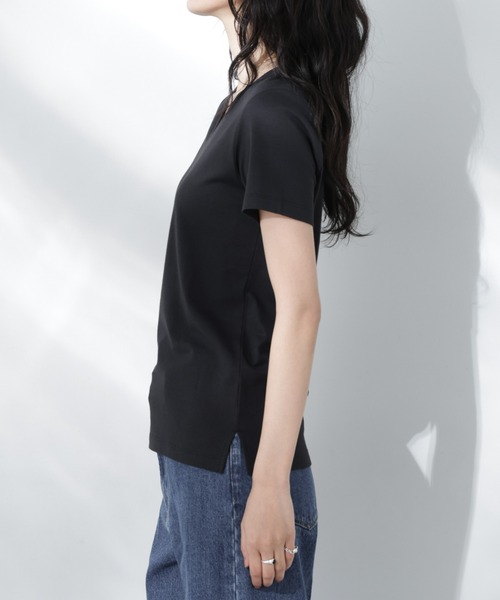 NANO universe（ナノユニバース）の「Anti Soaked(R) 汗染み防止VネックTシャツ（Tシャツ/カットソー・レディース・ホワイト/ブラック/カーキ/チャコール・S/M/L）」の18枚目の写真