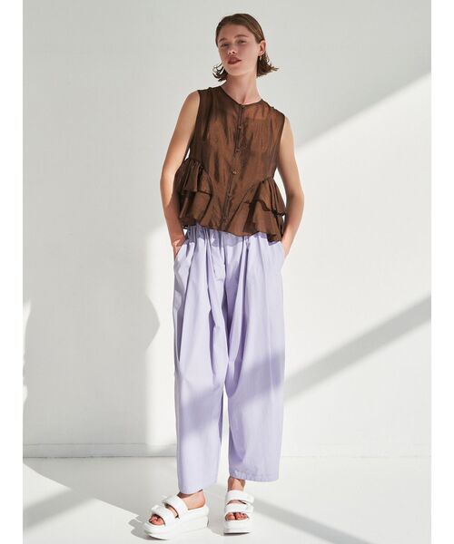 ELENDEEK（エレンディーク）の「シアーフリルスリーブレスブラウス（シャツ/ブラウス・レディース・ブルー/ブラック/ブラウン・FREE）」の15枚目の写真