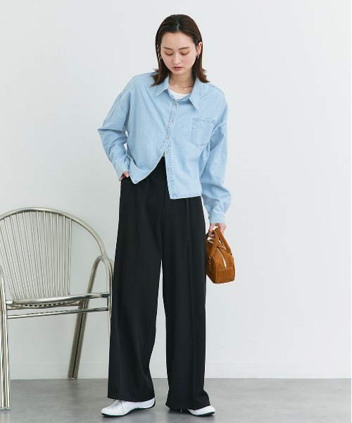 ad thie(アドティエ)の「ポケット付き ショート丈デニムシャツ(シャツ/ブラウス・レディース・インディゴブルー/サックスブルー/ブルー・FREE)」の5枚目の写真
