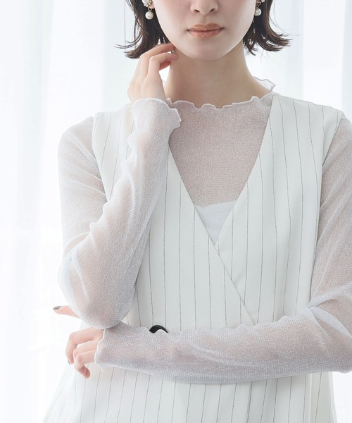 LOWO（ロワ）の「シースルートップス 長袖 ラメ チュール メロウ メロー シアートップス レイヤードトップス 結婚式 パーティー オケージョン お呼ばれ（Tシャツ/カットソー・レディース・グレー/ブラック/ホワイト/モカ/ベージュ・FREE）」の6枚目の写真
