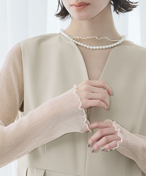 LOWO（ロワ）の「シースルートップス 長袖 ラメ チュール メロウ メロー シアートップス レイヤードトップス 結婚式 パーティー オケージョン お呼ばれ（Tシャツ/カットソー・レディース・グレー/ブラック/ホワイト/モカ/ベージュ・FREE）」の13枚目の写真