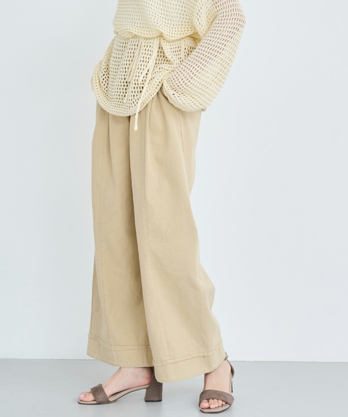 attiree(アティレー)の「裾切り替えチノパンツ(チノパンツ・レディース・ベージュ/ホワイト/ライトグレー/ブラック・MEDIUM/LARGE)」の14枚目の写真