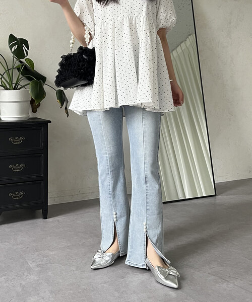 prose verse（プロズヴェール）の「ストレッチスリット裾パールフレアデニムパンツ（デニムパンツ・レディース・サックスブルー/ブラック・PM/LARGE/MEDIUM/PL）」の22枚目の写真