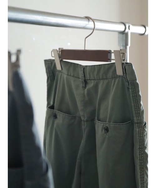 FIL DE FER(フィルデフェール)の「ボールバイオツイル タックボリュームパンツ(その他パンツ・レディース・カーキ/グレー・FREE)」の20枚目の写真