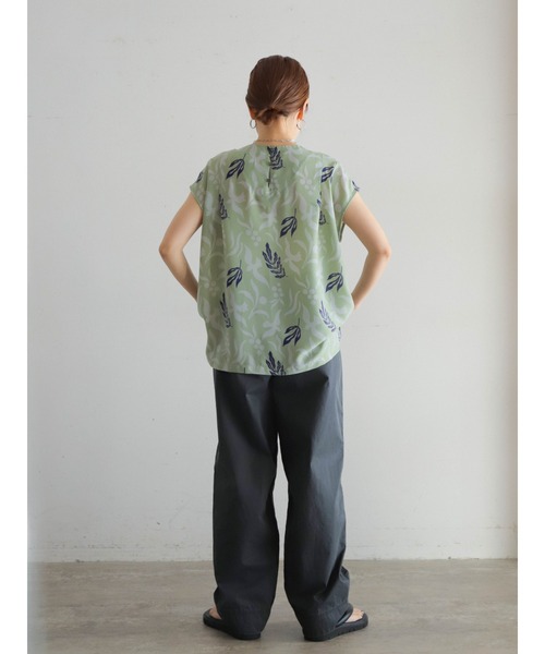 FIL DE FER(フィルデフェール)の「ボールバイオツイル タックボリュームパンツ(その他パンツ・レディース・カーキ/グレー・FREE)」の4枚目の写真