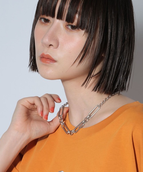 PAGEBOY(ページボーイ)の「チェーンマンテルネックレス(ネックレス・レディース・ゴールド/シルバー・FREE)」の2枚目の写真