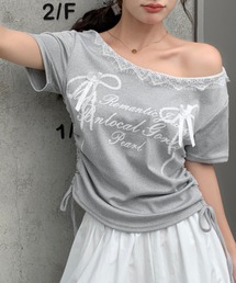 リボンプリントサイドドロストレースネックTシャツ