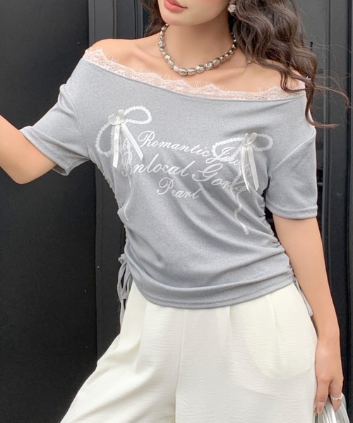 SHEENA(シーナ)の「リボンプリントサイドドロストレースネックTシャツ(Tシャツ/カットソー・レディース・グレー/ブラック/ホワイト・M)」の8枚目の写真