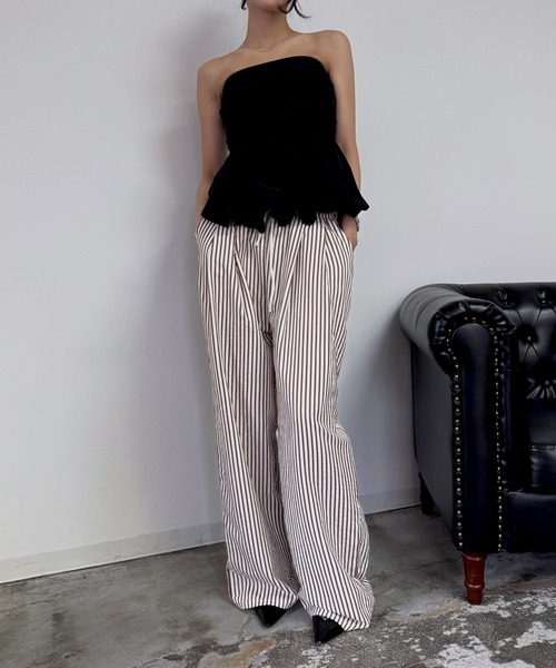 FOLLOWIN（フォロウィン）の「【ウエストゴムで調節可能】ストライプワイドパンツ（その他パンツ・レディース・ブラック/ベージュ・FREE）」の2枚目の写真