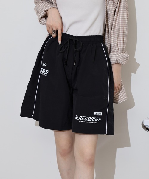 FUNALIVE(ファンアライブ)の「ナイロンタスラン パイピング切替 ショーツ ハーフパンツ(その他パンツ・メンズ・ライトグレー/ブラック/ネイビー/カーキ/ブラック系/ネイビー系・LL/M/L)」の2枚目の写真