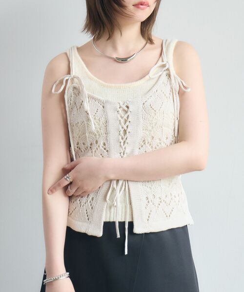 kivi(キヴィ)の「pattern bustier(キャミソール・レディース・レッド/ブラック/ナチュラル・FREE)」の8枚目の写真