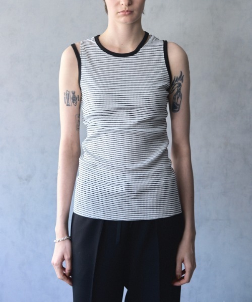 Muel Chic(ミュエルシック)の「Lay border tanktop レイボーダータンクトップ(タンクトップ・レディース・ブラック/ホワイト/ライトグリーン/モカ・FREE)」の2枚目の写真
