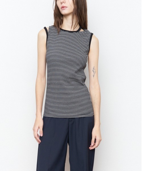 Muel Chic(ミュエルシック)の「Lay border tanktop レイボーダータンクトップ(タンクトップ・レディース・ブラック/ホワイト/ライトグリーン/モカ・FREE)」の20枚目の写真