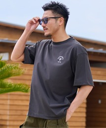 【SUNNY SMITH】ヤシの木アーチロゴワンポイント刺繍Tシャツ(CP)