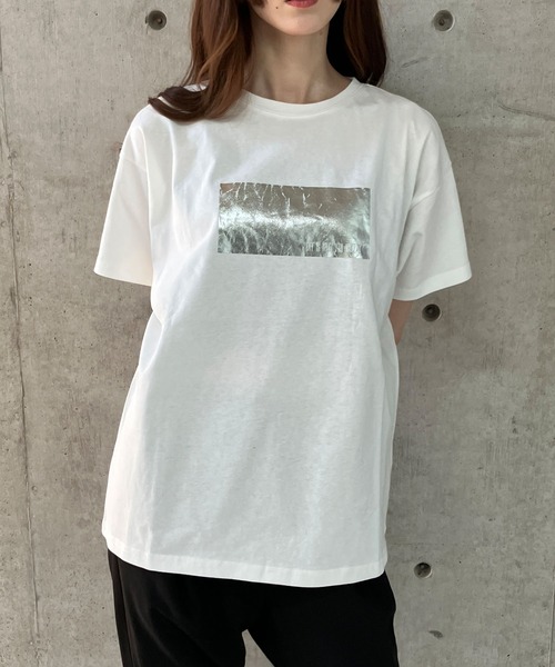 GLAMOROUS JANE（グラマラスジェーン）の「アニマルシルバー箔プリントTシャツ（Tシャツ/カットソー・レディース・ゴールド/ブラック×ホワイト/ブラック×ゴールド/ピンク/シルバー・FREE）」の10枚目の写真