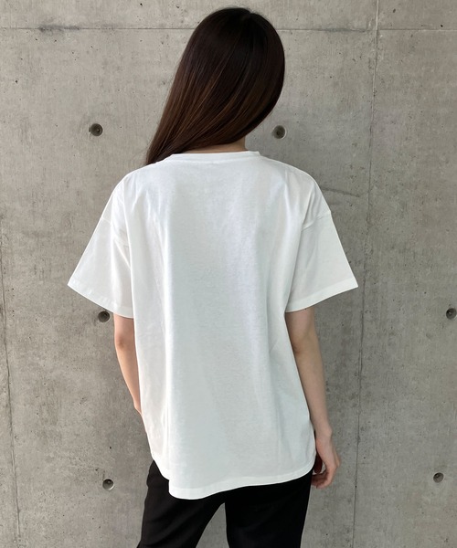 GLAMOROUS JANE（グラマラスジェーン）の「アニマルシルバー箔プリントTシャツ（Tシャツ/カットソー・レディース・ゴールド/ブラック×ホワイト/ブラック×ゴールド/ピンク/シルバー・FREE）」の13枚目の写真