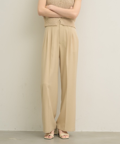 NEUNA(ヌナ)の「大人気のパンツがバージョンアップして登場!2タックパンツ(スラックス・レディース・アイボリー/ブラック/チャコールグレー・SMALL/MEDIUM/LARGE)」の10枚目の写真